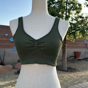 Women's Seamless Sports Bra Size M/L